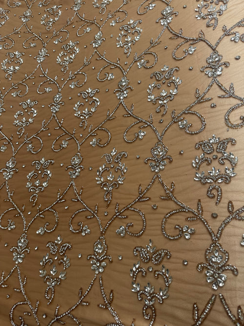 Coupon de tissu à cristaux