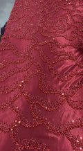 Perlage motif à roses sculptées & reflets intenses